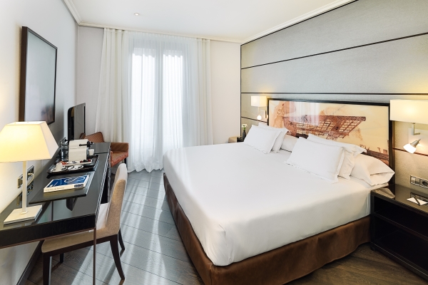 Hotel H10 Universitat